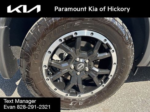 Used 2025 Nissan Pathfinder Rock Creek AWD/4WD image 10