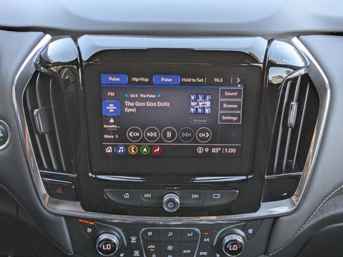 Certified 2023 Chevrolet Traverse Premier w/ Redline Edition image 19