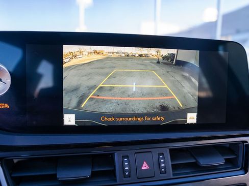 Used 2023 Lexus ES 350 w/ Premium Package image 32