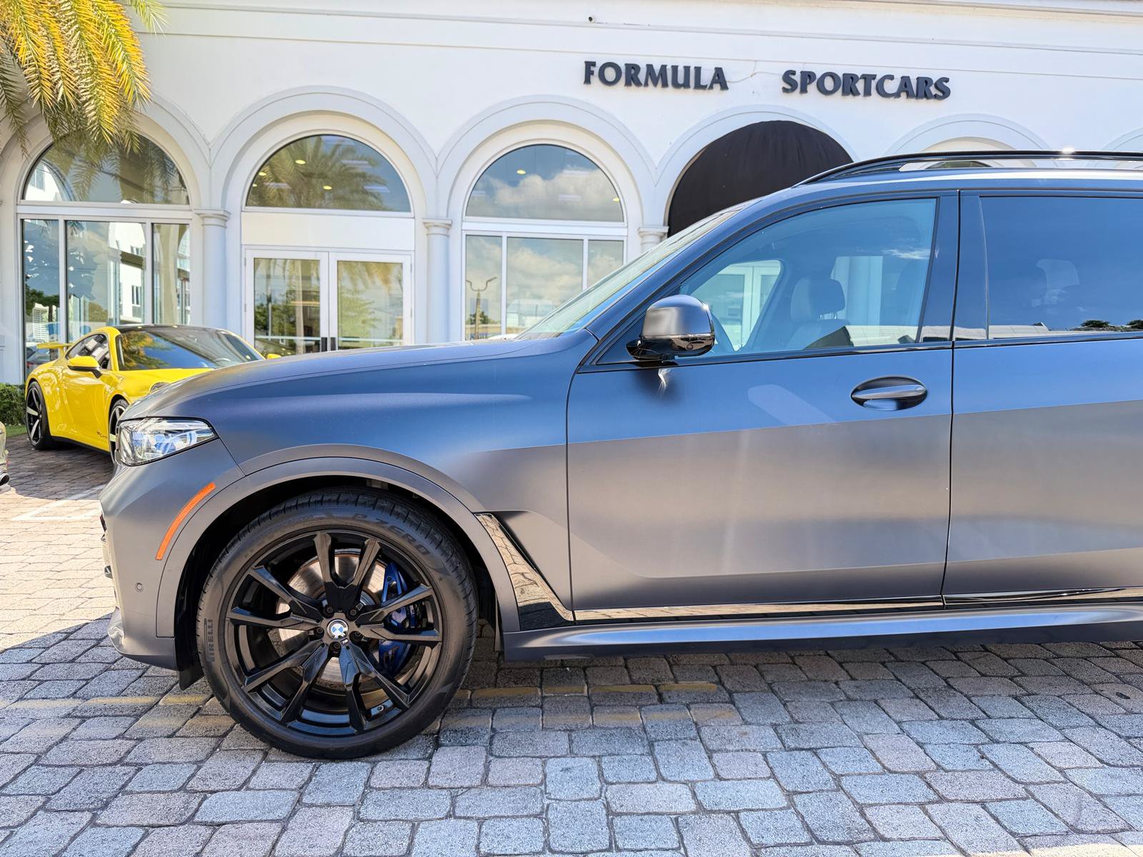 Used 2021 BMW X7 M50i AWD/4WD image 17