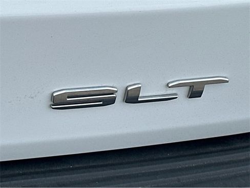 Certified 2024 GMC Yukon SLT image 13
