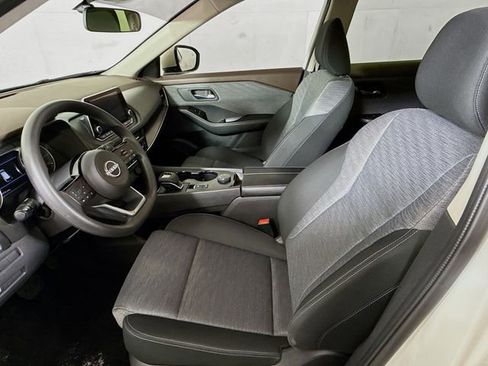 Used 2023 Nissan Rogue SV image 21