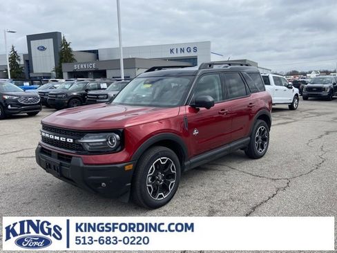 Certified 2025 Ford Bronco Sport Outer Banks w/ Outer Banks Tech Package+ image 1