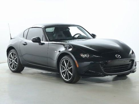 Used 2022 MAZDA MX-5 Miata RF Grand Touring image 13