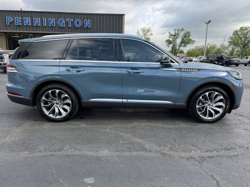 Used 2025 Lincoln Aviator Reserve image 8