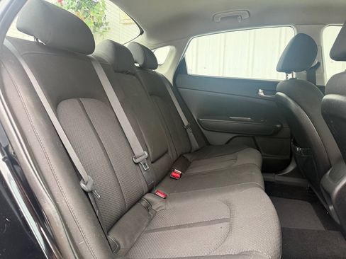 Used 2016 Kia Optima LX FWD image 16