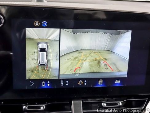 New 2026 Chevrolet Equinox LT w/ Safety and Technology Package image 15