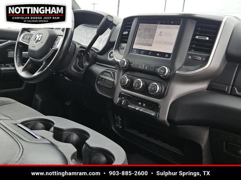 Used 2024 RAM 2500 Big Horn AWD/4WD image 32