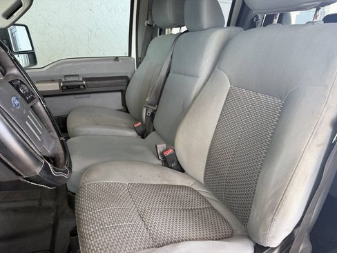 Used 2014 Ford F250 XLT AWD/4WD image 9