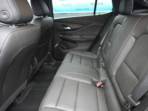 Used 2024 Buick Envista Sport Touring w/ Convenience I Package FWD image 10