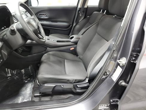 Used 2018 Honda HR-V LX image 22