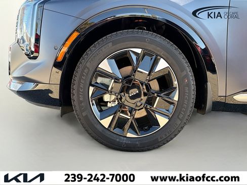 New 2026 Kia Sportage SX image 40