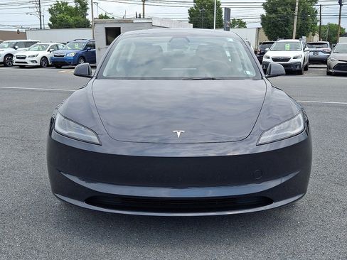 Used 2024 Tesla Model 3 Standard Range RWD image 2