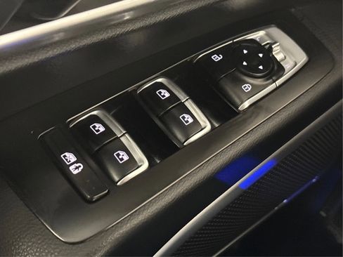 Used 2020 Kia Telluride LX FWD image 41
