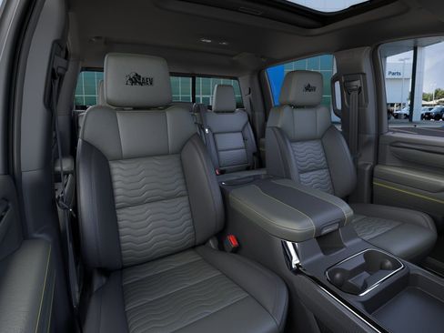 New 2026 Chevrolet Silverado 2500 ZR2 w/ ZR2 Bison Edition AWD/4WD image 16