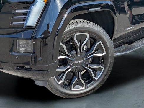 New 2025 GMC Sierra EV Denali image 2