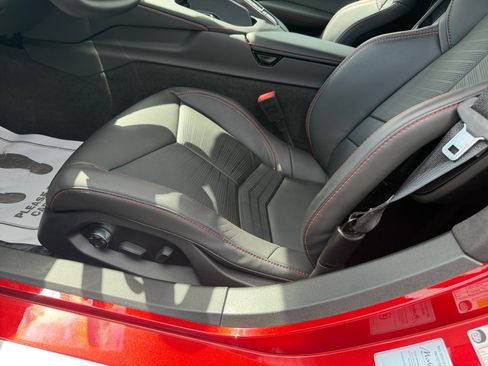 Used 2024 Chevrolet Corvette Stingray Premium Conv w/ Z51 Performance Package RWD image 14