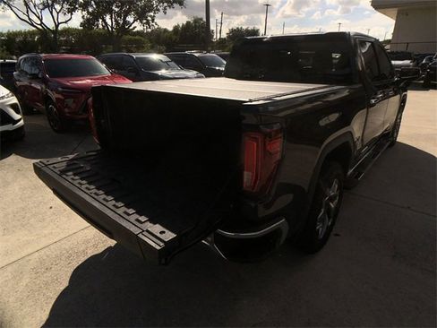 Certified 2022 GMC Sierra 1500 SLT w/ SLT Premium Plus Package image 31