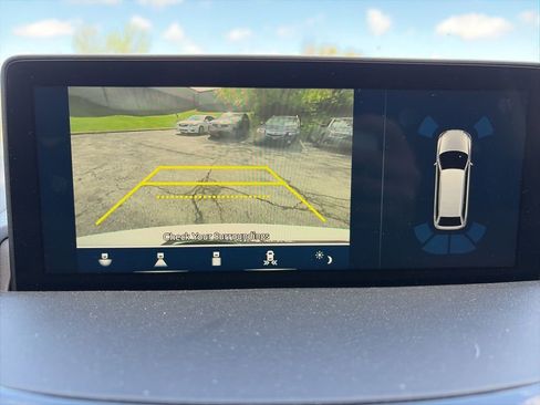 Used 2025 Acura RDX w/ Technology Package image 14