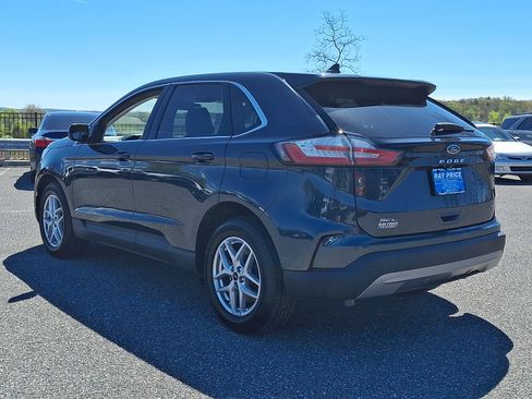 Certified 2024 Ford Edge SEL w/ Convenience Package AWD/4WD image 4