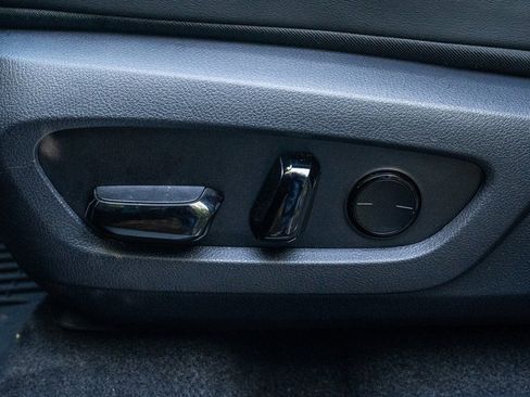 Used 2025 Lexus NX 350h AWD w/ Premium Package image 23