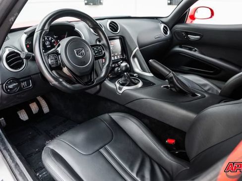 Used 2013 SRT Viper SRT-10 RWD image 2
