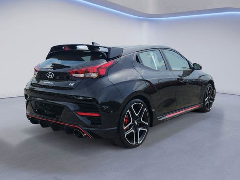 Used 2020 Hyundai Veloster N w/ Performance Package FWD image 3