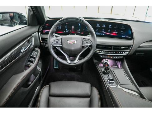 New 2026 Cadillac CT5 V w/ Technology Package AWD/4WD image 13