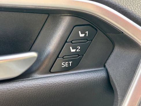 Used 2023 Toyota RAV4 XSE AWD/4WD image 25