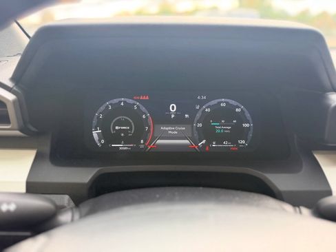 Used 2024 Toyota Tacoma TRD Off-Road AWD/4WD image 29