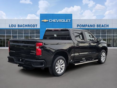 Used 2022 Chevrolet Silverado 1500 Custom RWD image 3