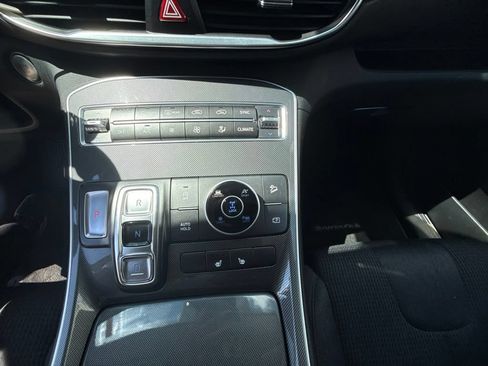 Used 2022 Hyundai Santa Fe SEL w/ Convenience Package AWD/4WD image 9