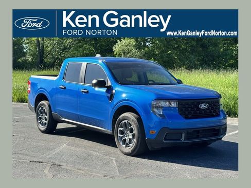 Used 2025 Ford Maverick XLT FWD image 1