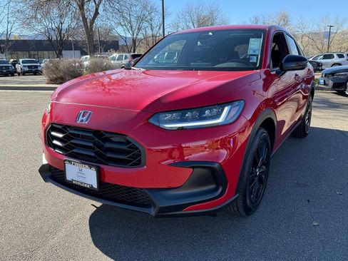 Certified 2026 Honda HR-V Sport image 9