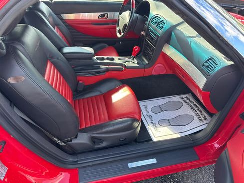 Used 2002 Ford Thunderbird RWD image 11