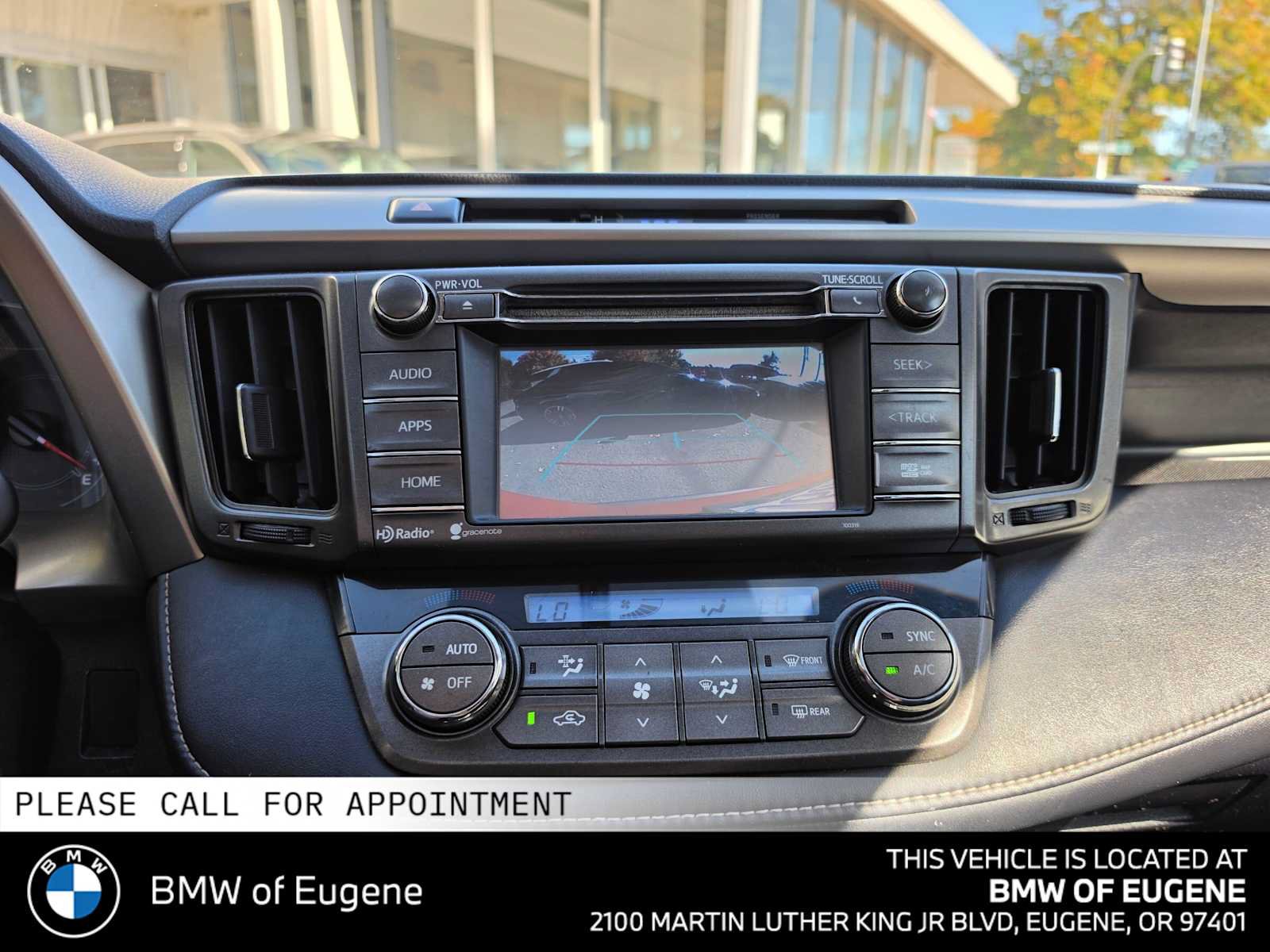 Used 2015 Toyota RAV4 XLE AWD/4WD image 29
