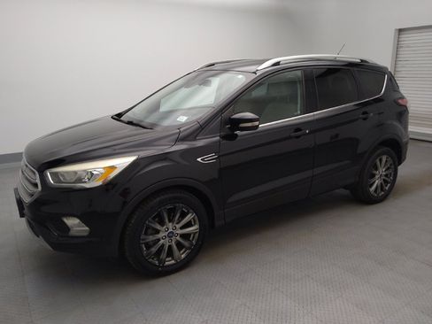 Used 2017 Ford Escape Titanium FWD image 2