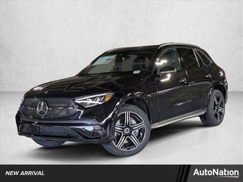 New 2026 Mercedes-Benz GLC 300 image 1