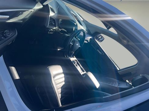 Used 2023 Ford Edge SEL image 38