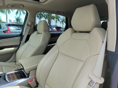 Used 2020 Acura MDX FWD image 21