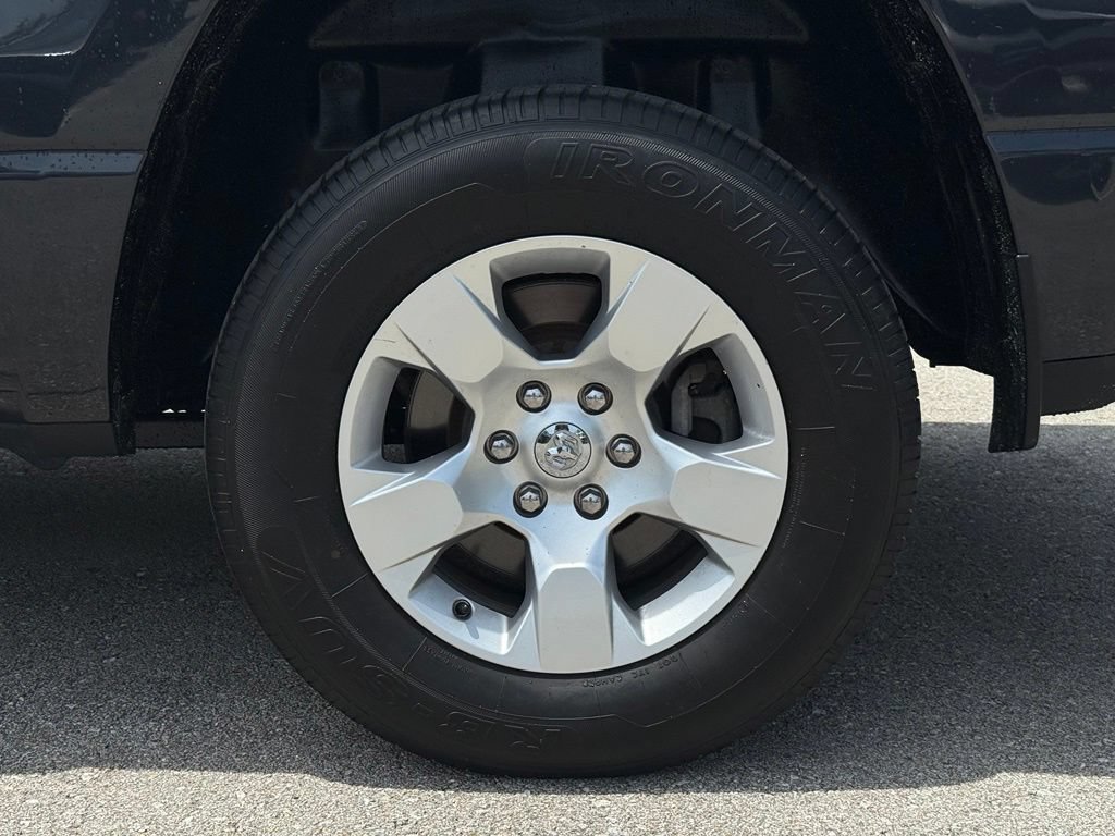 Used 2020 RAM 1500 Big Horn AWD/4WD image 5
