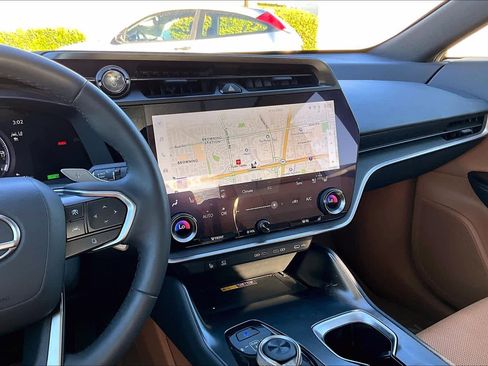 Used 2023 Lexus RZ 450e Premium image 6