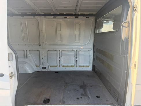 Used 2015 Mercedes-Benz Sprinter 2500 image 15
