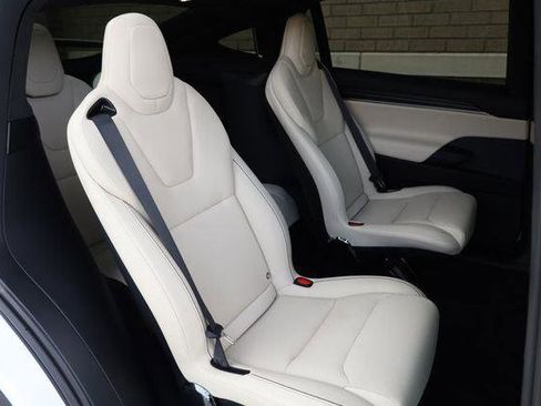 Used 2022 Tesla Model X Plaid AWD/4WD image 25