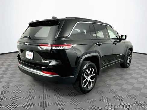 Certified 2024 Jeep Grand Cherokee Limited AWD/4WD image 11