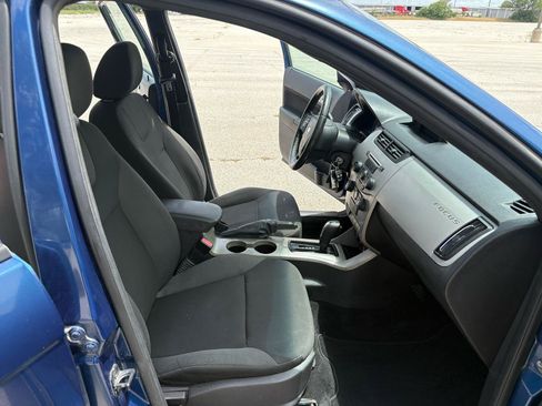 Used 2009 Ford Focus SES FWD image 17