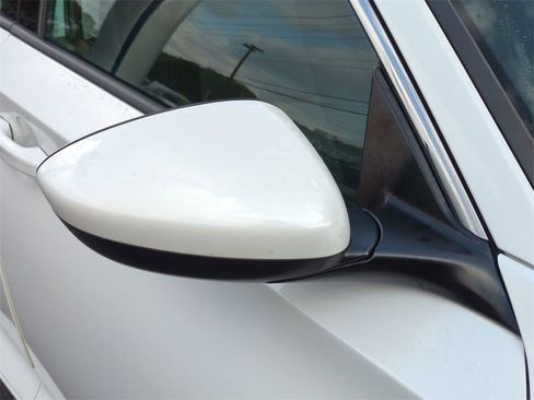 Used 2019 Honda Accord LX image 11