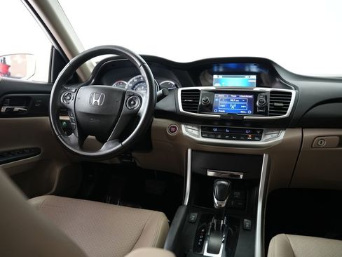 Used 2014 Honda Accord EX-L image 10