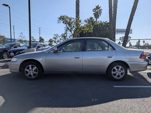 Used 2000 Honda Accord SE image 6