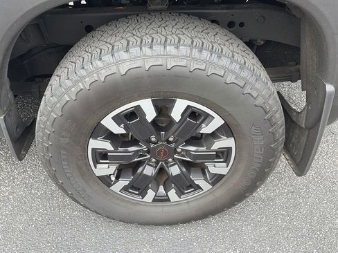 Certified 2024 Nissan Frontier PRO-4X w/ Off-Road Protection Package image 8